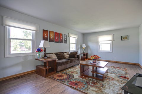 Tiny photo for 521 Arborgate Lane, Buffalo Grove, IL 60089 (MLS # 12735718)