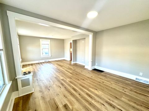 Tiny photo for 15750 Woodlawn West Avenue, South Holland, IL 60473 (MLS # 12498570)