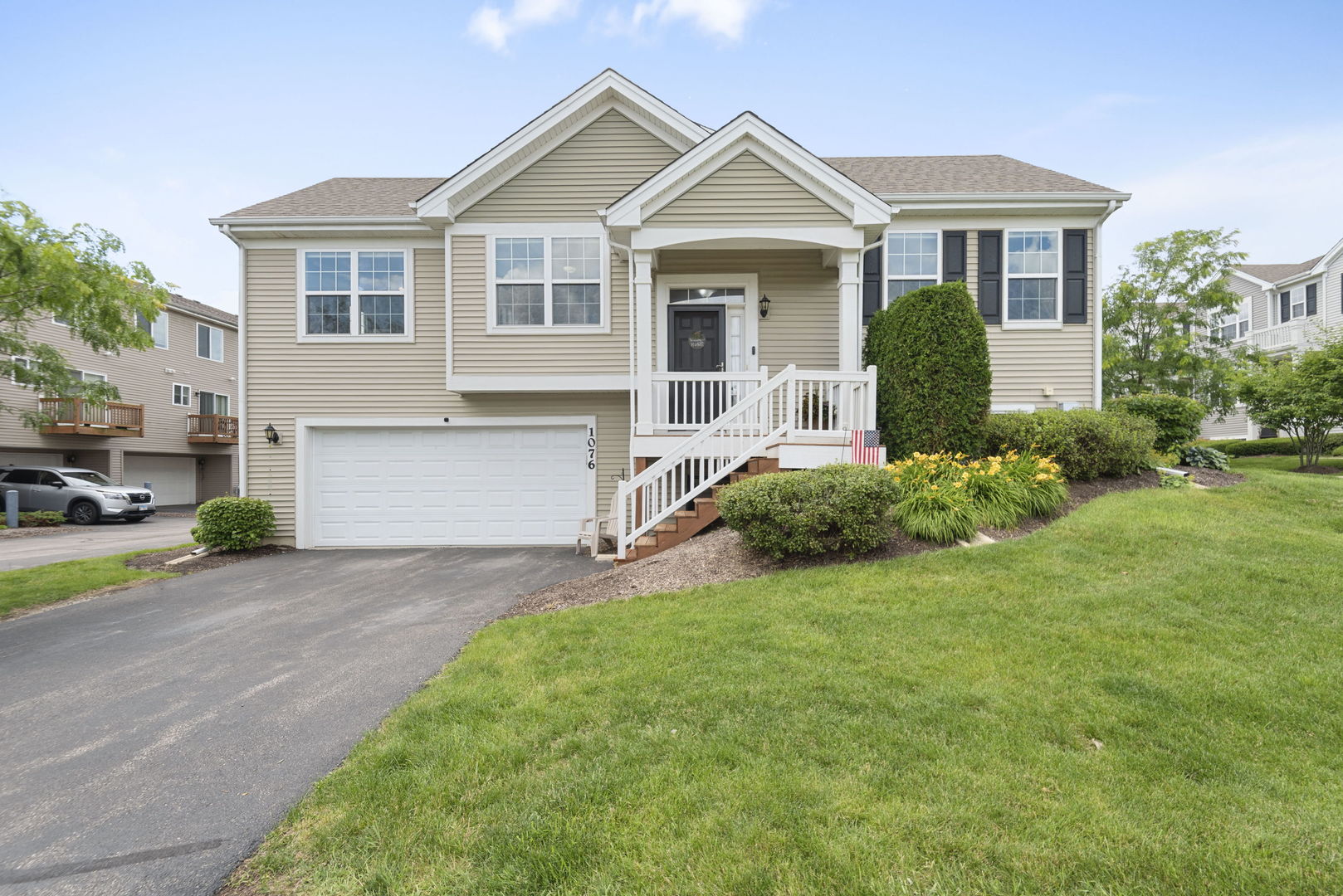 1076 Piccolo Lane
