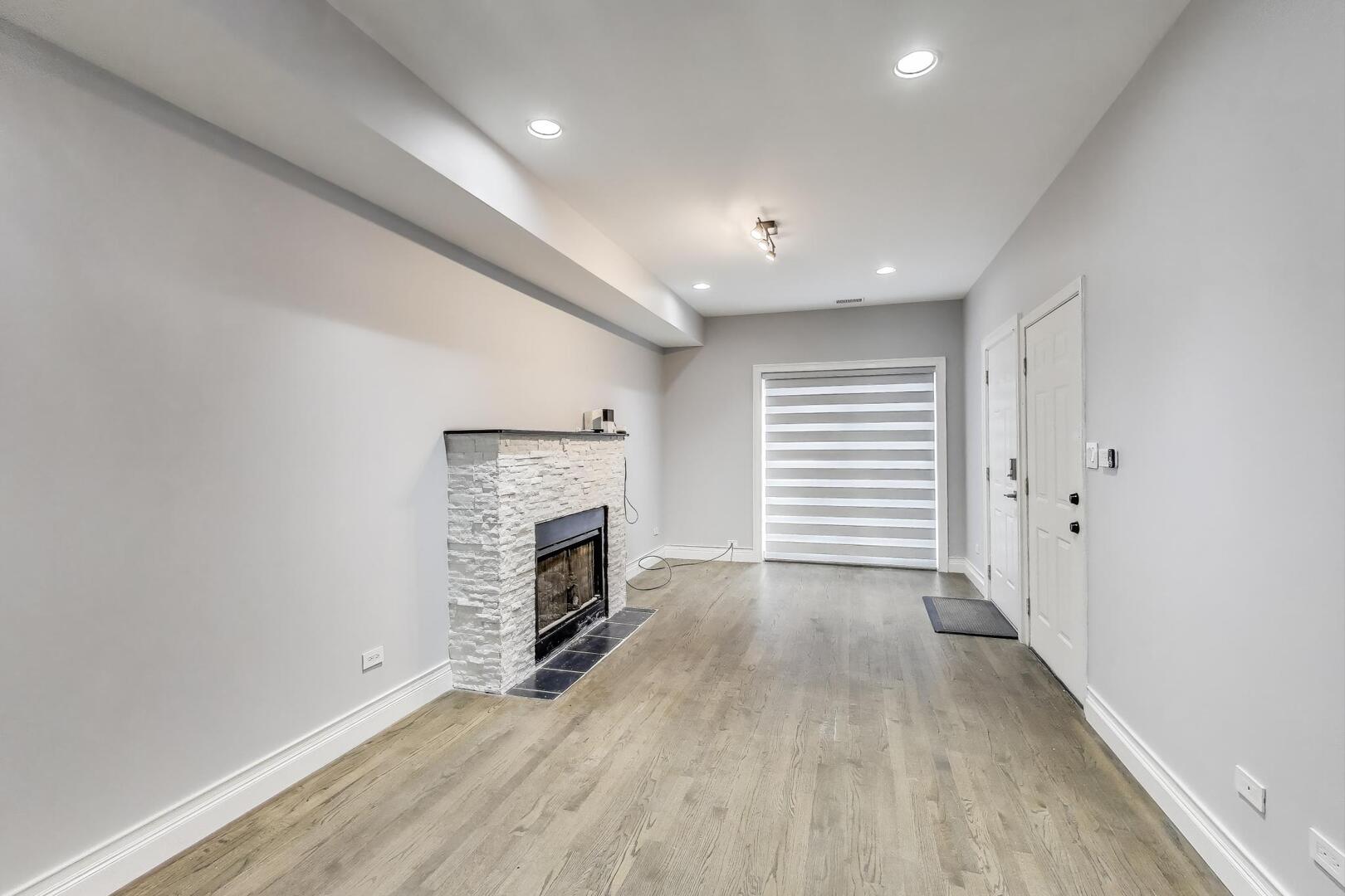 1340 W Hubbard Street 1