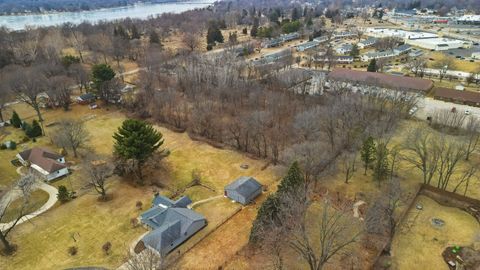 Tiny photo for 1307 Sinnissippi Park Road, Sterling, IL 61081 (MLS # 12571554)