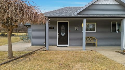 Tiny photo for 1307 Sinnissippi Park Road, Sterling, IL 61081 (MLS # 12571554)
