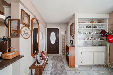 Tiny photo for 1307 Sinnissippi Park Road, Sterling, IL 61081 (MLS # 12571554)