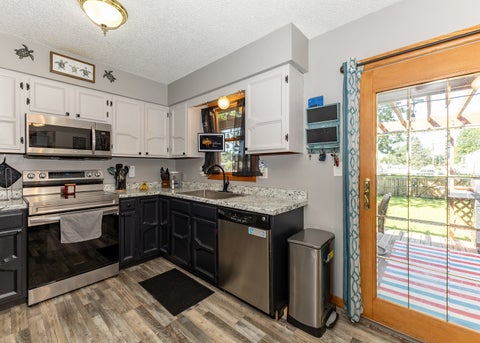 Tiny photo for 911 6th Avenue, Camanche, IA 52730 (MLS # 12681923)