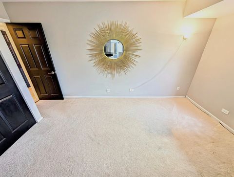 Tiny photo for 1400 N Yarmouth Place #314, Mount Prospect, IL 60056 (MLS # 12355816)