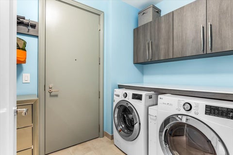 Tiny photo for 435 N Michigan Avenue #401, Chicago, IL 60611 (MLS # 12742789)