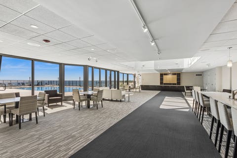 Tiny photo for 6007 N Sheridan Road #9E, Chicago, IL 60660 (MLS # 12674345)