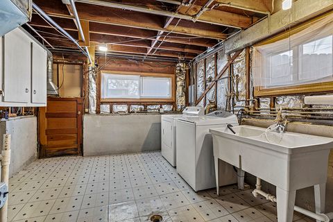 Tiny photo for 5001 Harnew Road, Oak Lawn, IL 60453 (MLS # 12506362)