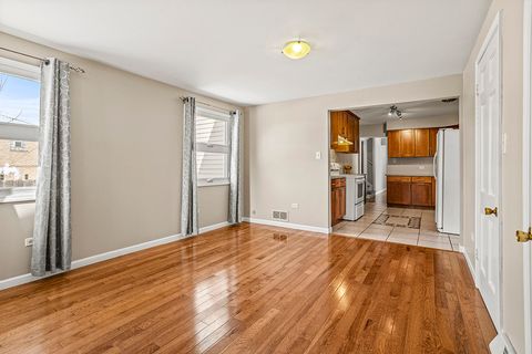 Tiny photo for 5001 Harnew Road, Oak Lawn, IL 60453 (MLS # 12506362)