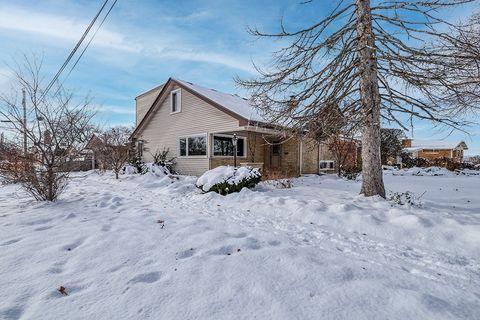 Tiny photo for 5001 Harnew Road, Oak Lawn, IL 60453 (MLS # 12506362)