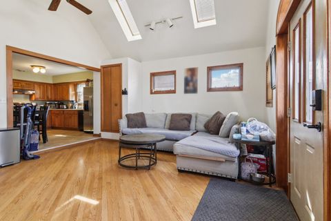 Tiny photo for 3940 N Paris Avenue, Chicago, IL 60634 (MLS # 12593587)