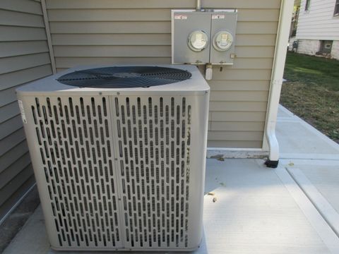 Tiny photo for 369 S Chicago Avenue, Kankakee, IL 60901 (MLS # 12501167)