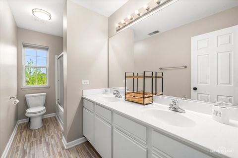 Tiny photo for 2712 Jenna Circle, Montgomery, IL 60538 (MLS # 12622946)