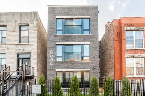 4634 S Langley Avenue Chicago IL 60653