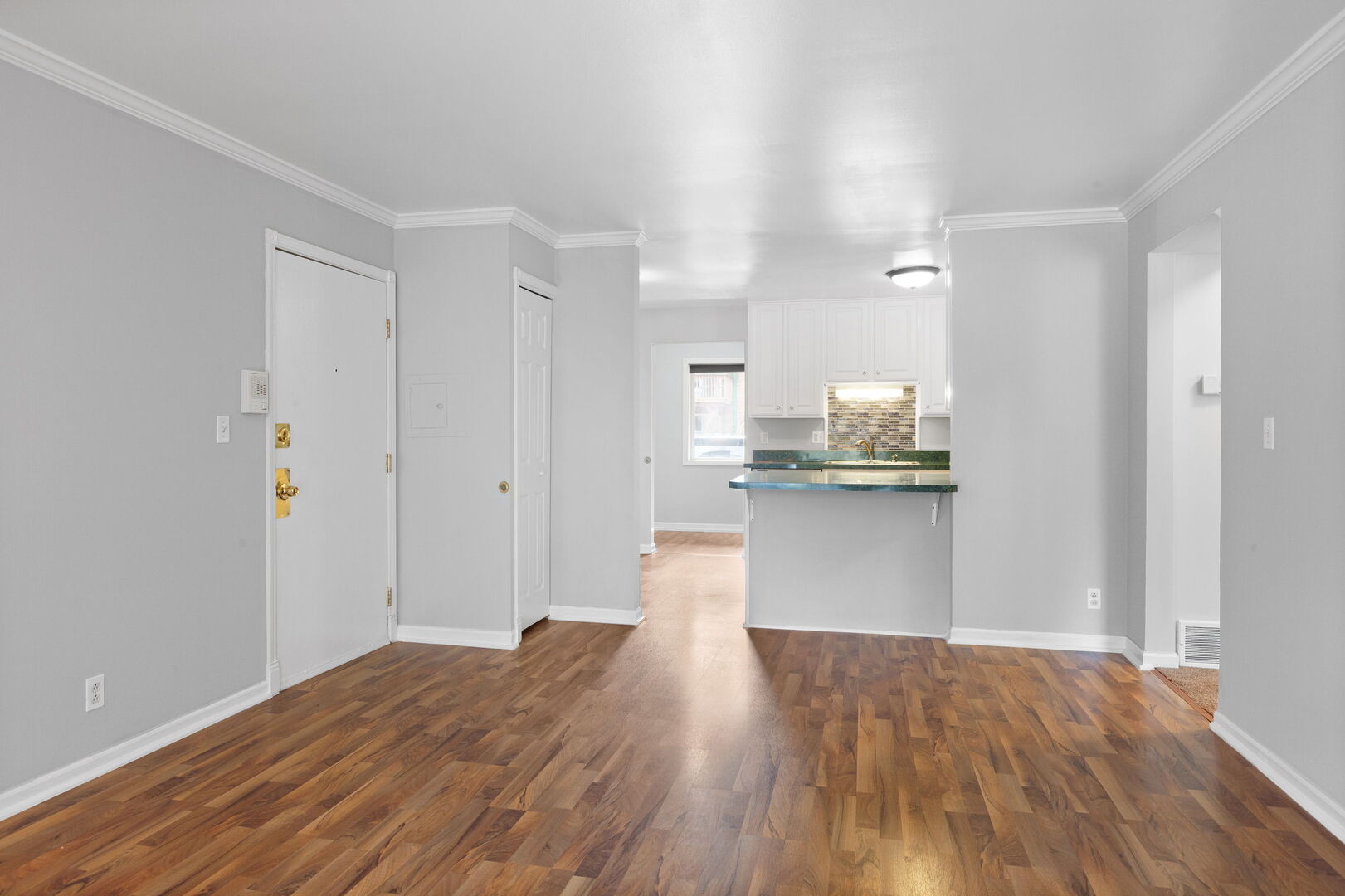 1962 Tall Oaks Drive 1B