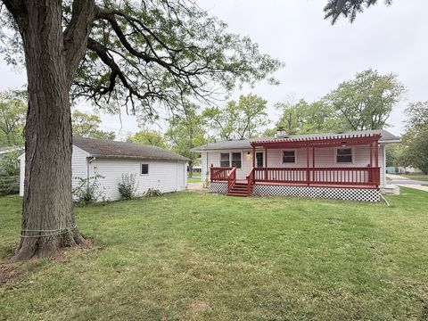 Tiny photo for 18905 Park Avenue, Lansing, IL 60438 (MLS # 12501130)