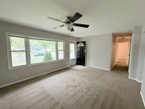 Tiny photo for 18905 Park Avenue, Lansing, IL 60438 (MLS # 12501130)
