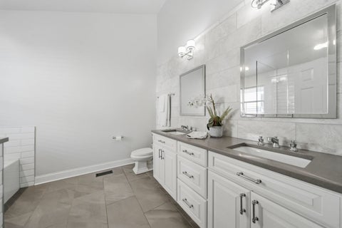 Tiny photo for 1606 W EDGEWATER Avenue, Chicago, IL 60660 (MLS # 12751028)