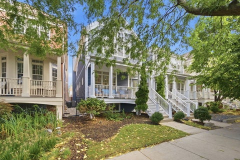 Tiny photo for 1606 W EDGEWATER Avenue, Chicago, IL 60660 (MLS # 12751028)