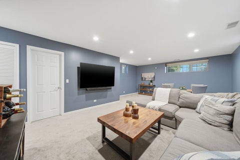 Tiny photo for 1606 W EDGEWATER Avenue, Chicago, IL 60660 (MLS # 12751028)
