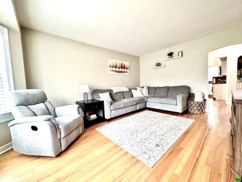 Tiny photo for Evergreen Park, IL 60805 (MLS # 12524159)