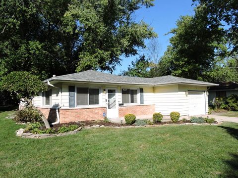 Photo of 18 E Rocket Circle, Park Forest, IL 60466 (MLS # 12485955)