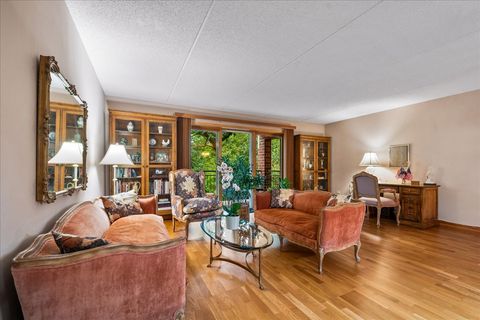 Tiny photo for 5340 N Lowell Avenue #208, Chicago, IL 60630 (MLS # 12497058)