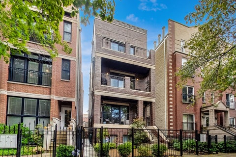 Photo of 2725 N Wayne Avenue #1, Chicago, IL 60614 (MLS # 12771517)