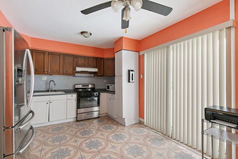 Tiny photo for 11618 Douglas Avenue, Huntley, IL 60142 (MLS # 12528906)