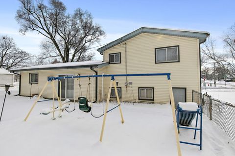 Tiny photo for 11618 Douglas Avenue, Huntley, IL 60142 (MLS # 12528906)