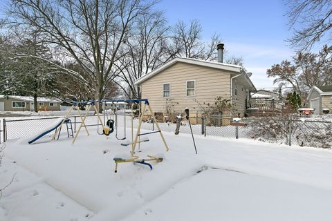Tiny photo for 11618 Douglas Avenue, Huntley, IL 60142 (MLS # 12528906)