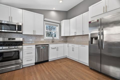 Tiny photo for 405 S Fairfield Avenue, Lombard, IL 60148 (MLS # 12529605)