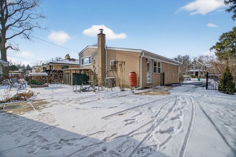 Tiny photo for 405 S Fairfield Avenue, Lombard, IL 60148 (MLS # 12529605)