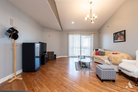 Tiny photo for 1705 Pavilion Way #503, Park Ridge, IL 60068 (MLS # 12600937)