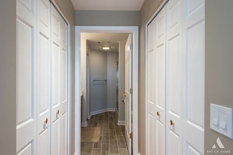 Tiny photo for 1705 Pavilion Way #503, Park Ridge, IL 60068 (MLS # 12600937)