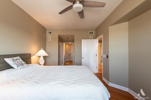 Tiny photo for 1705 Pavilion Way #503, Park Ridge, IL 60068 (MLS # 12600937)