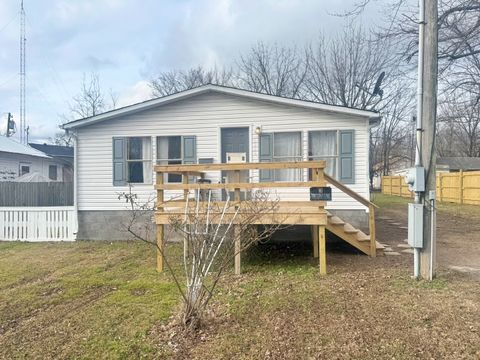 Tiny photo for 1213 Baynes Street, Metropolis, IL 62960 (MLS # 12550566)