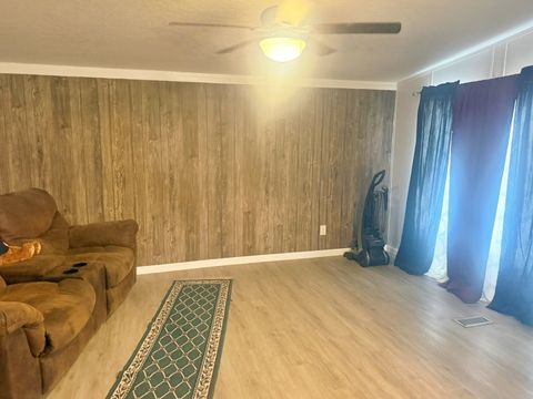 Tiny photo for 1213 Baynes Street, Metropolis, IL 62960 (MLS # 12550566)