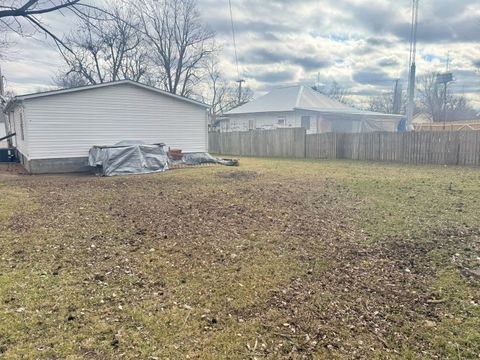 Tiny photo for 1213 Baynes Street, Metropolis, IL 62960 (MLS # 12550566)