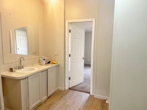 Tiny photo for 1213 Baynes Street, Metropolis, IL 62960 (MLS # 12550566)