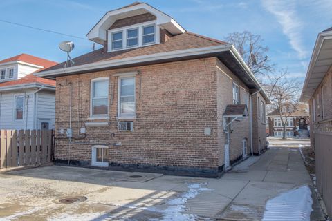 Tiny photo for 2418 Oak Park Avenue, Berwyn, IL 60402 (MLS # 12558347)