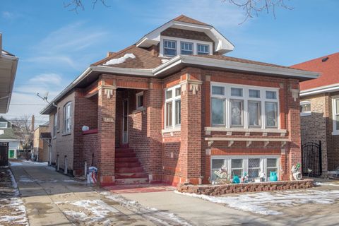 Tiny photo for 2418 Oak Park Avenue, Berwyn, IL 60402 (MLS # 12558347)