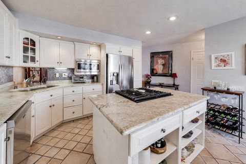 Tiny photo for 1 Maple Tree Court, Elmhurst, IL 60126 (MLS # 12600900)