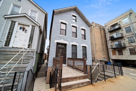 1363 W Walton Street Chicago IL 60642