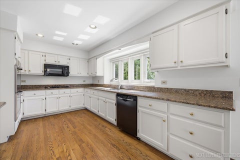 Tiny photo for 2318 River woods Drive, Naperville, IL 60565 (MLS # 12735434)