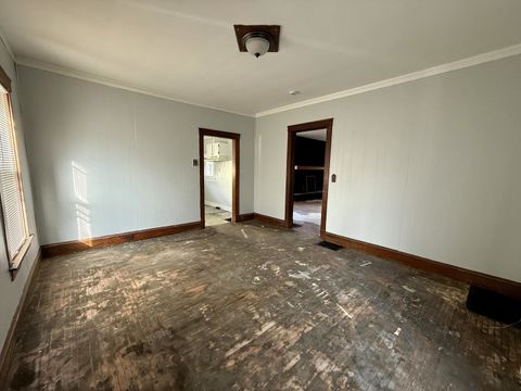 Tiny photo for 1007 Low Street, Bloomington, IL 61701 (MLS # 12541100)