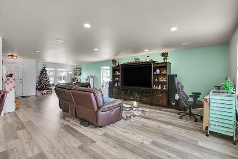 Tiny photo for 806 Treesdale Way, Joliet, IL 60431 (MLS # 12536953)