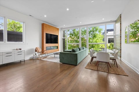 Tiny photo for 2903 W Lyndale Street #3, Chicago, IL 60647 (MLS # 12757076)