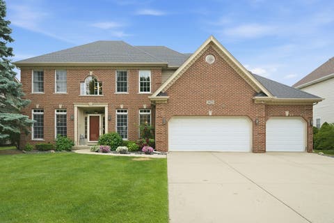 Tiny photo for 3423 Goldfinch Drive, Naperville, IL 60564 (MLS # 12724833)
