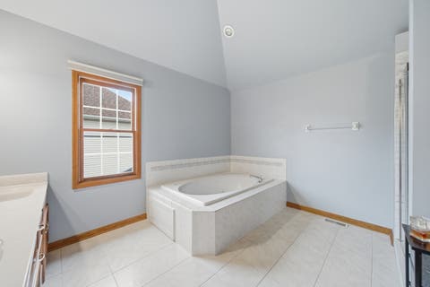 Tiny photo for 3423 Goldfinch Drive, Naperville, IL 60564 (MLS # 12724833)